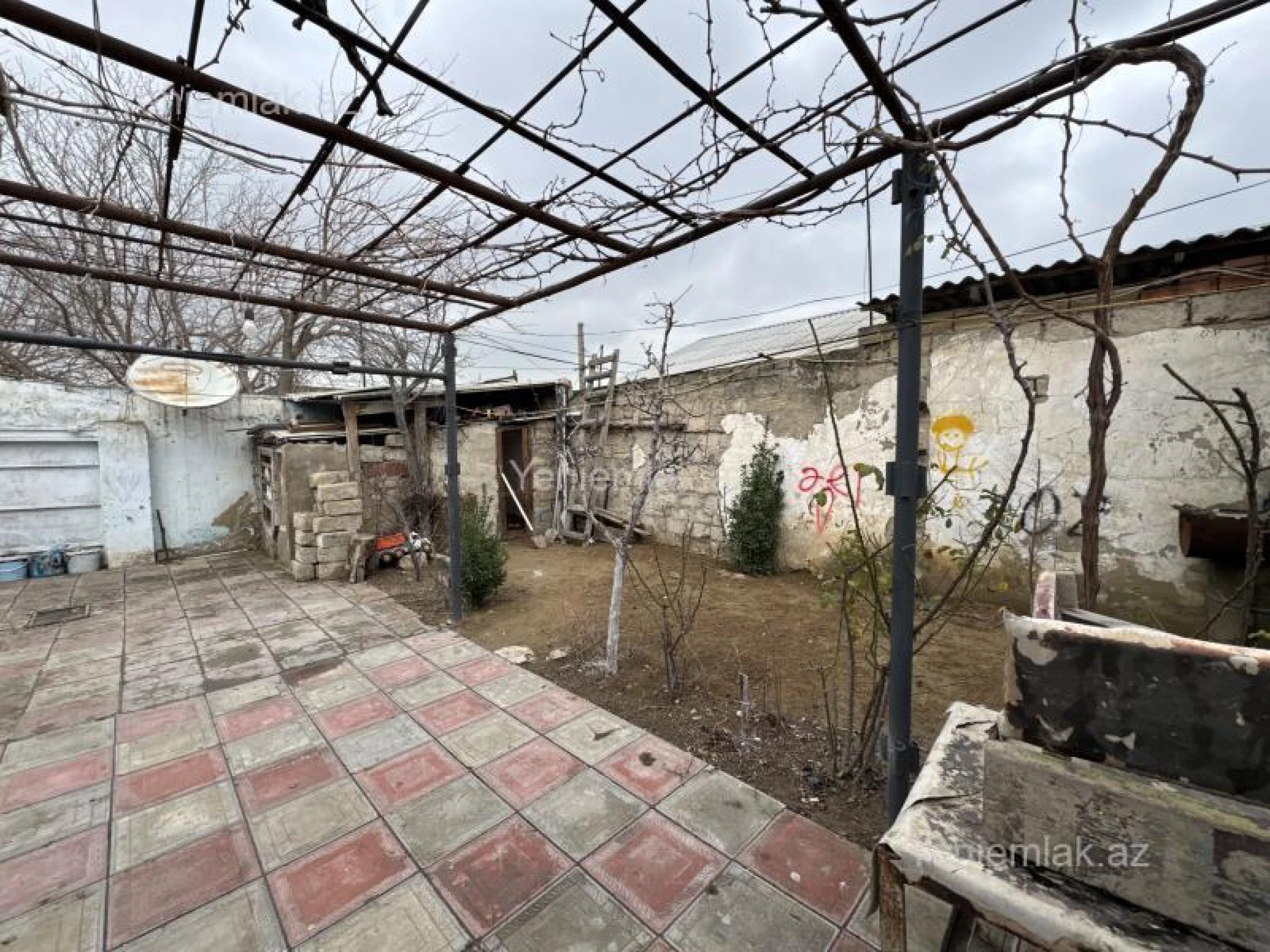 Satılır 3 otaqlı həyət evi 75 m²