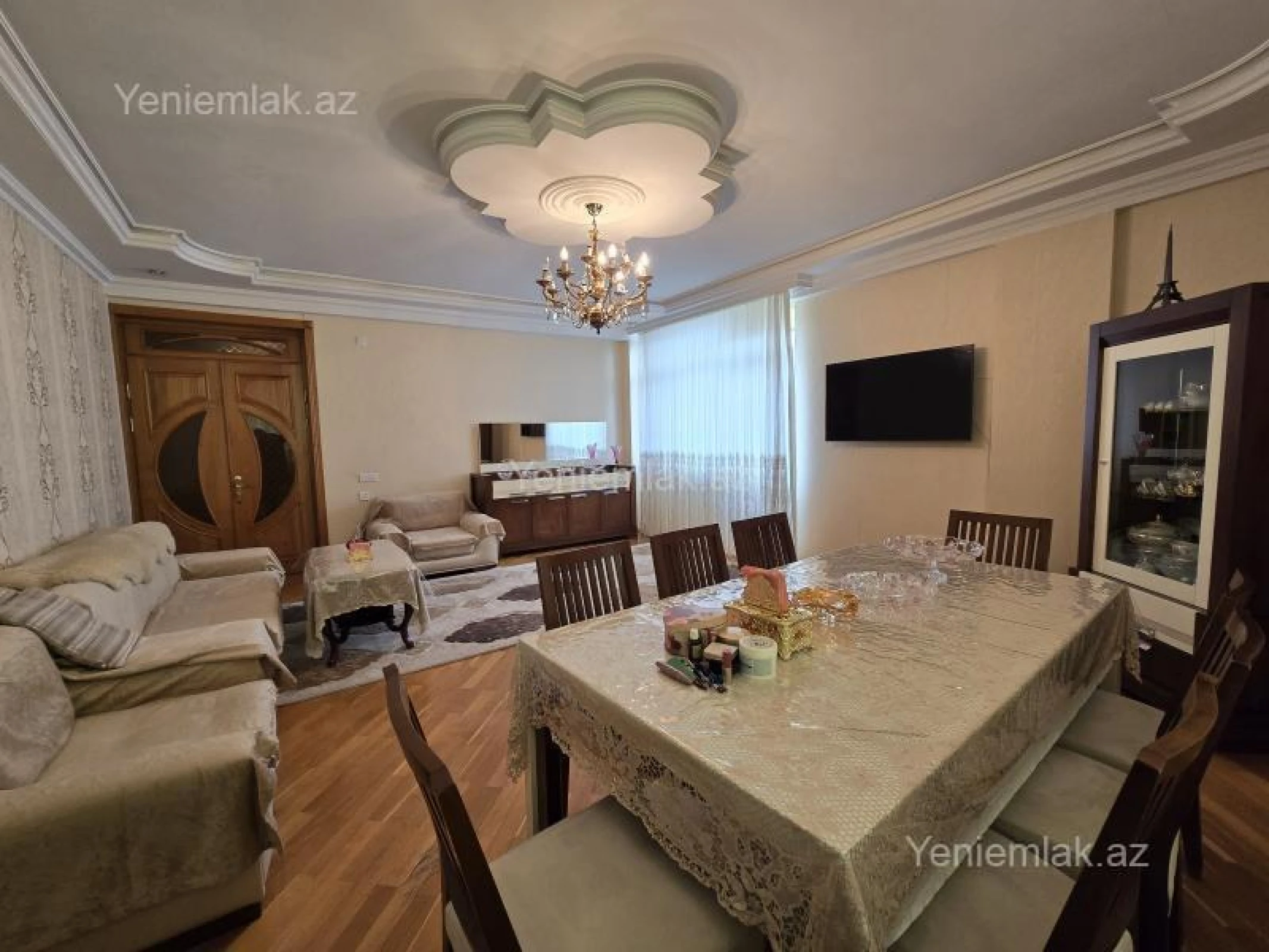 Satılır 3 otaqlı yeni tikili 138 m²