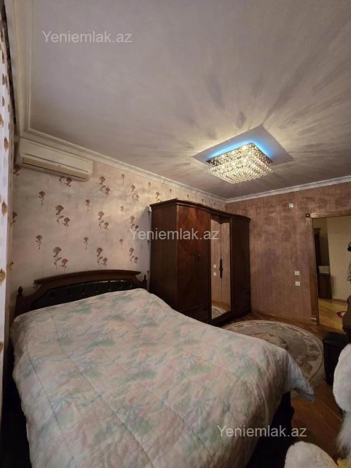 Satılır 3 otaqlı yeni tikili 138 m²