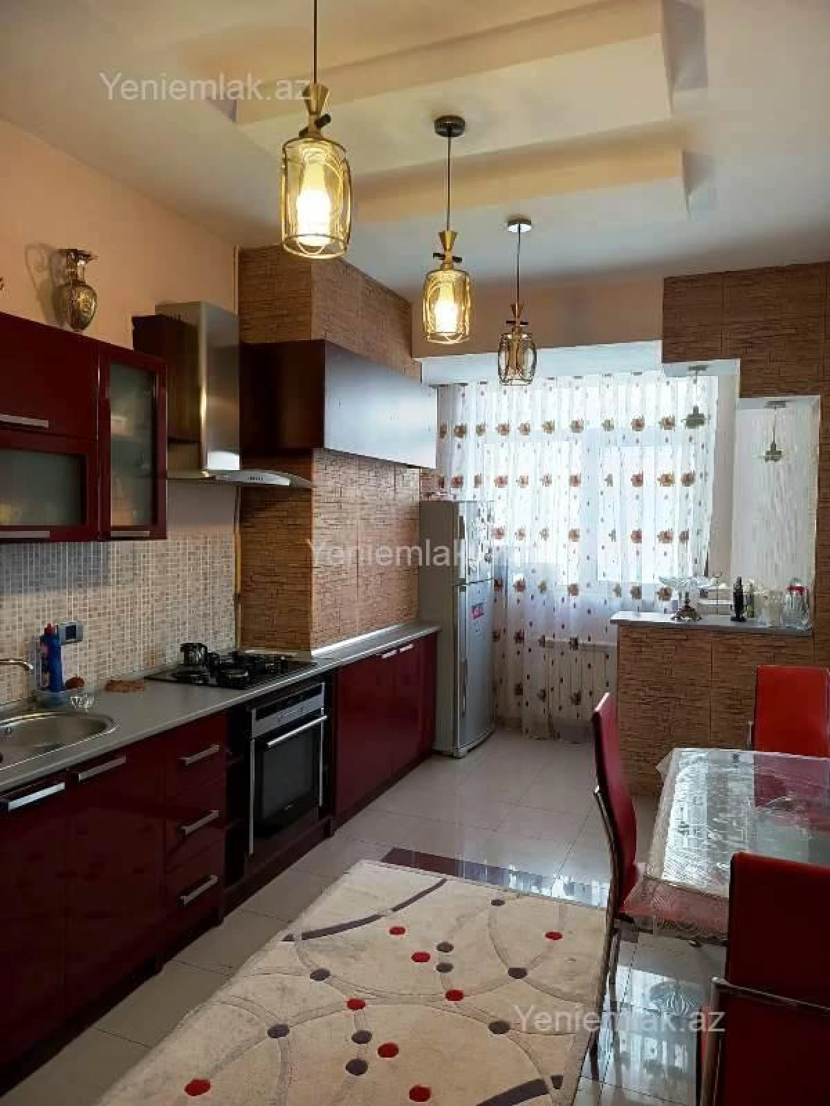 Satılır 4 otaqlı yeni tikili 180 m²