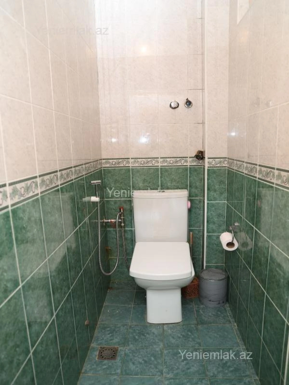 Satılır 3 otaqlı köhnə tikili 86 m²