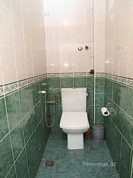 Satılır 3 otaqlı köhnə tikili 86 m²