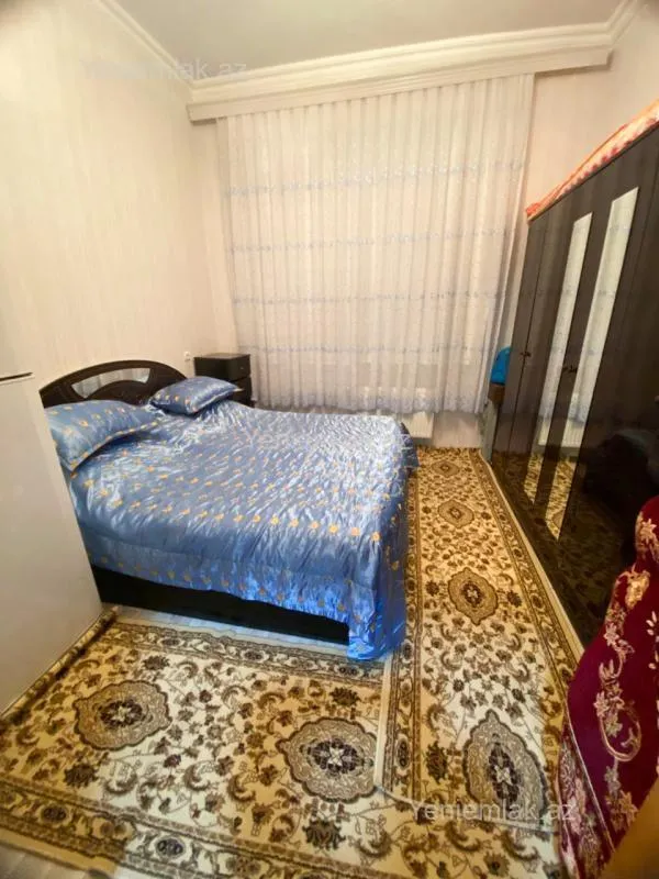 Satılır 3 otaqlı köhnə tikili 86 m²