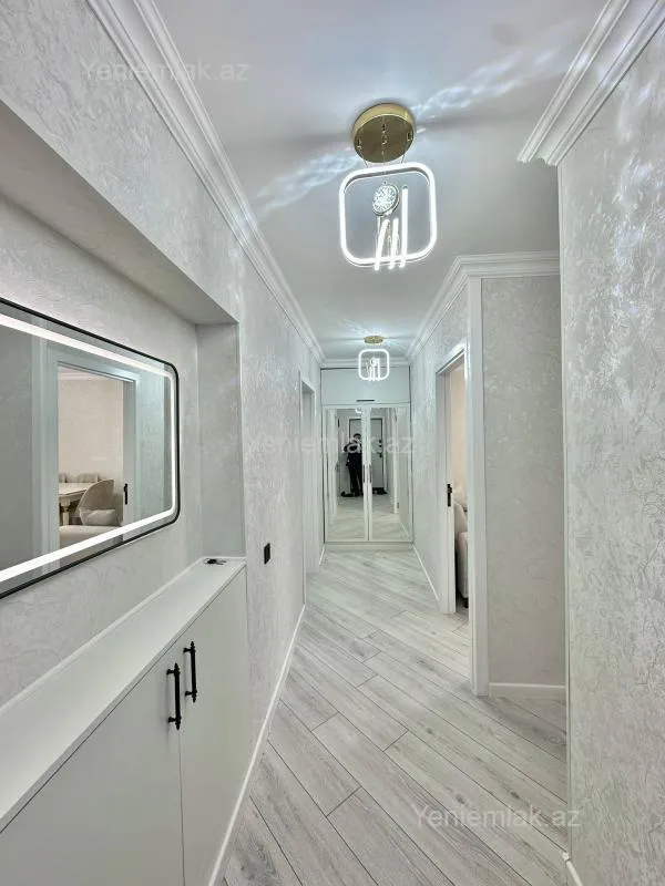 Satılır 3 otaqlı yeni tikili 62 m²