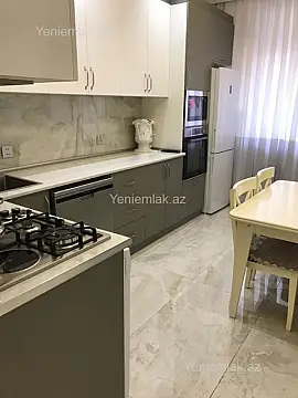 Satılır 2 otaqlı yeni tikili 100 m²