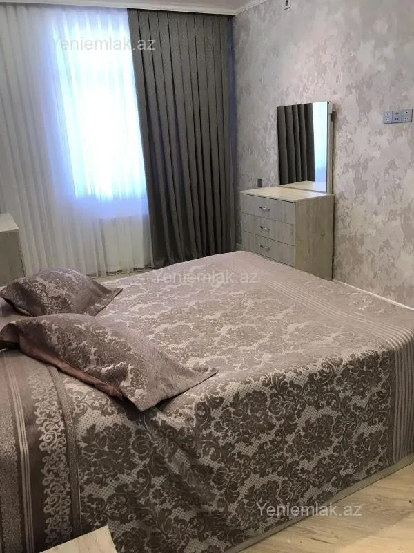 Satılır 2 otaqlı yeni tikili 100 m²