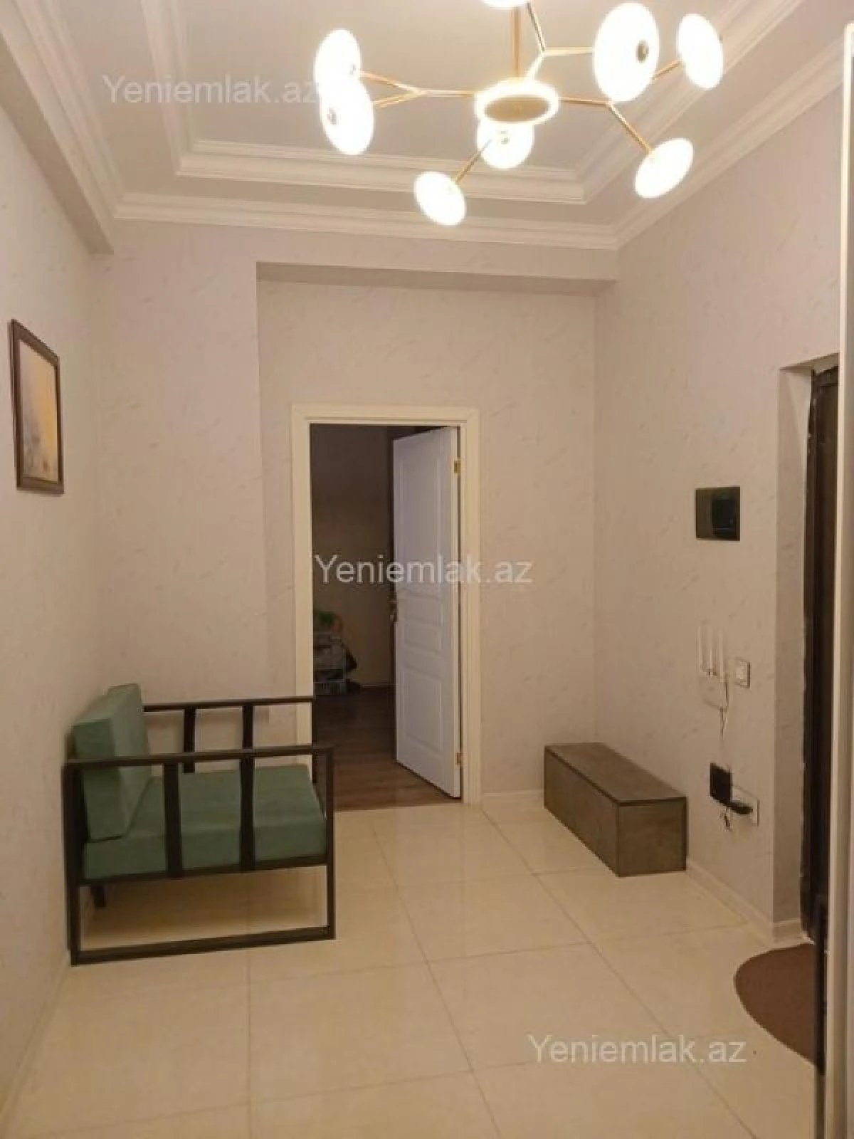 Satılır 3 otaqlı yeni tikili 110 m²