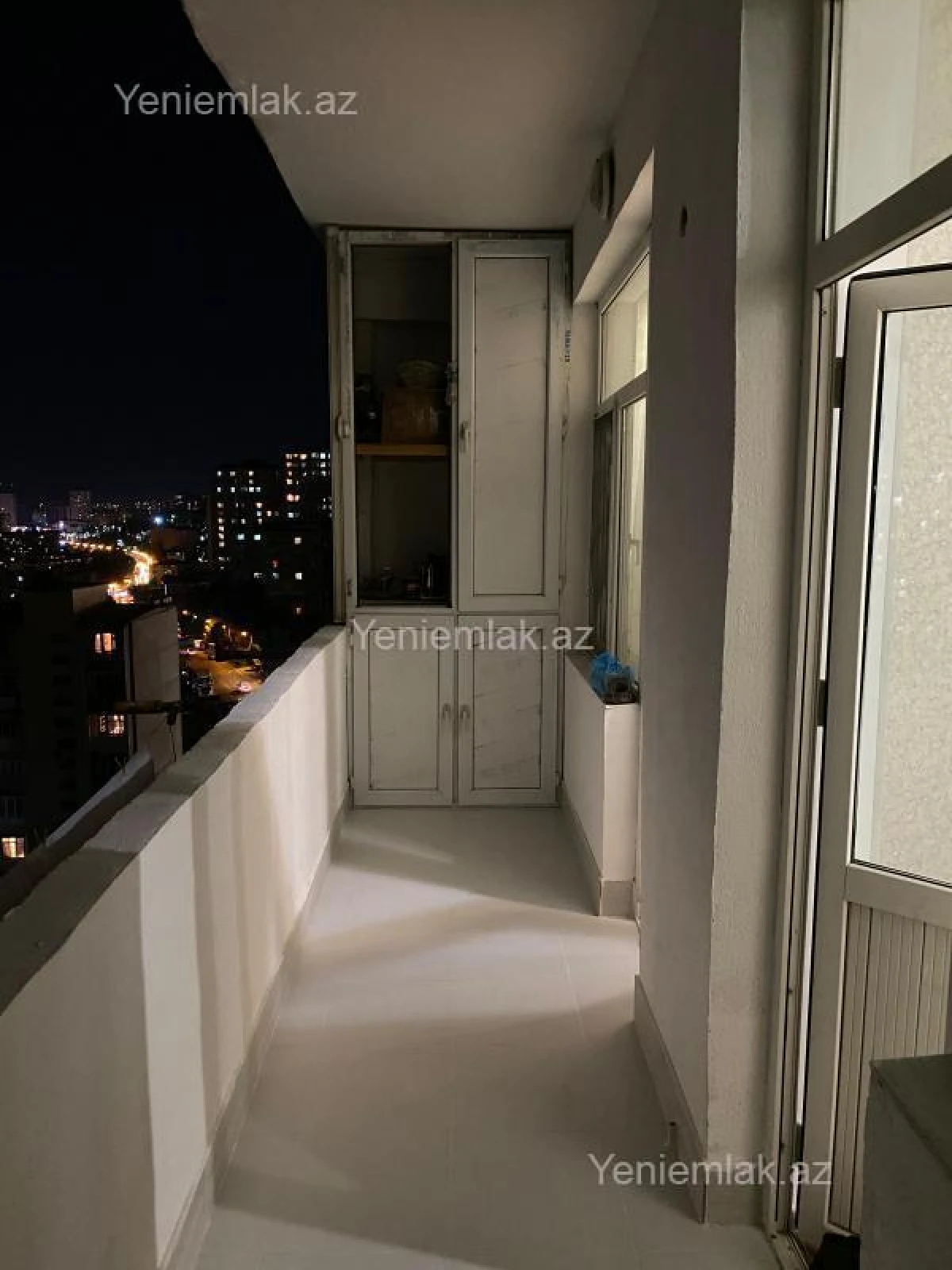 Satılır 2 otaqlı yeni tikili 72 m²
