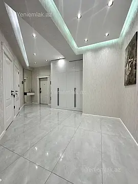 Satılır 3 otaqlı yeni tikili 107 m²