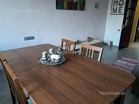 Satılır 2 otaqlı köhnə tikili 75 m²