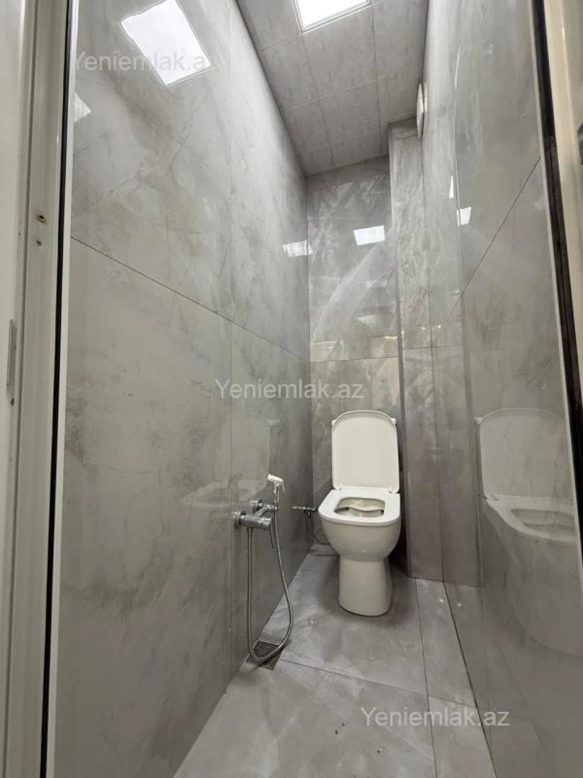 Satılır 3 otaqlı köhnə tikili 60 m²