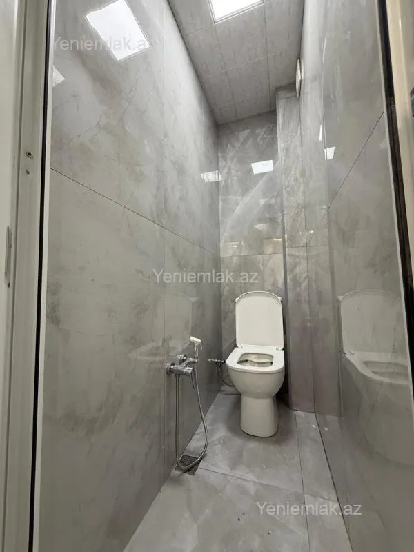 Satılır 3 otaqlı köhnə tikili 60 m²
