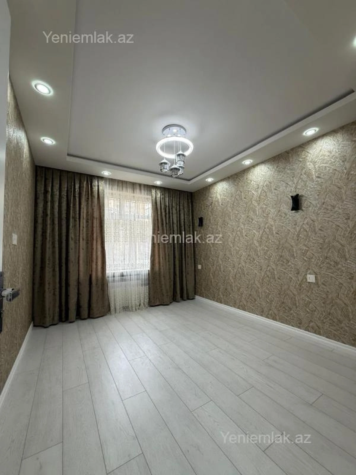 Satılır 3 otaqlı köhnə tikili 60 m²