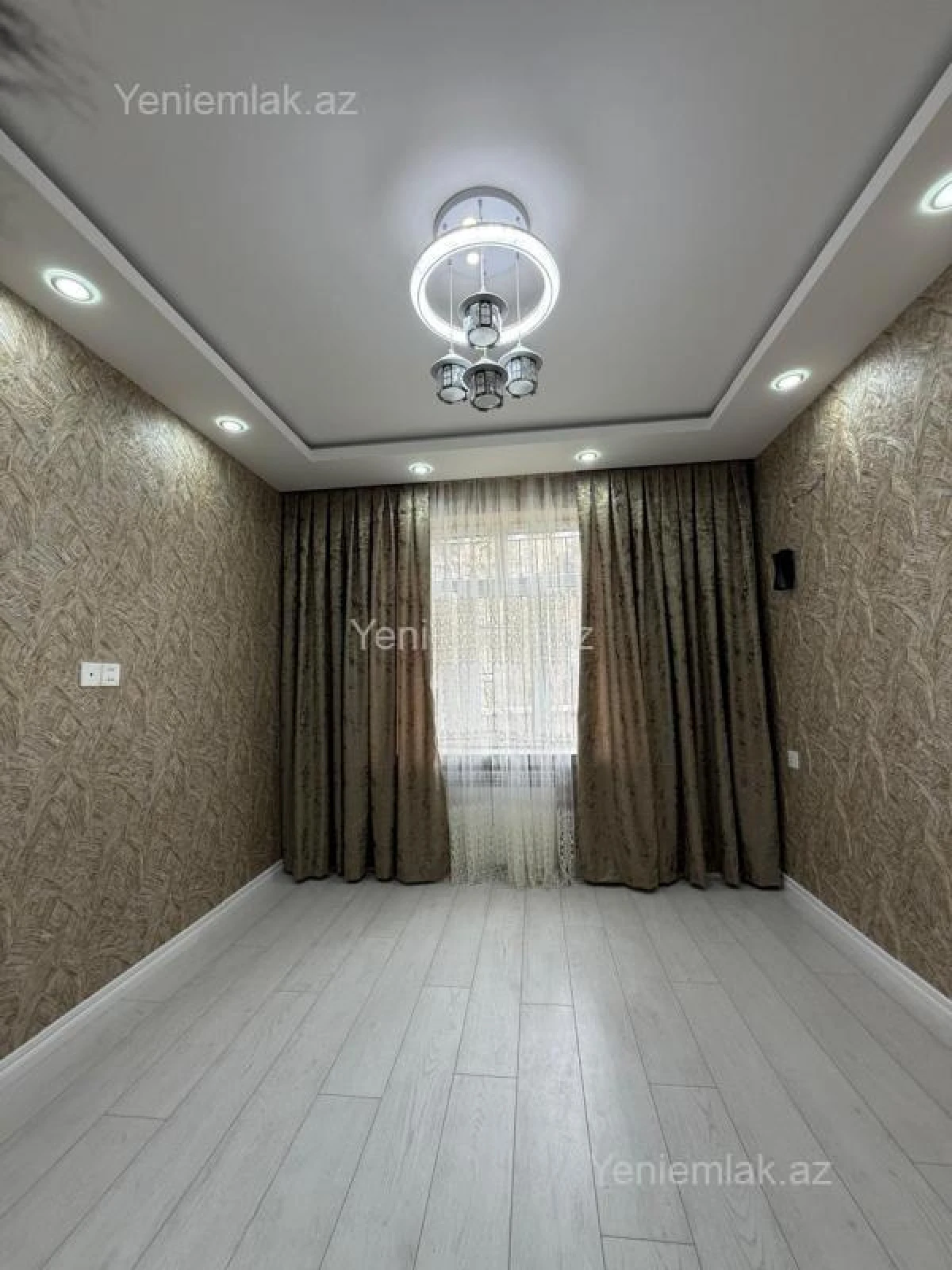 Satılır 3 otaqlı köhnə tikili 60 m²