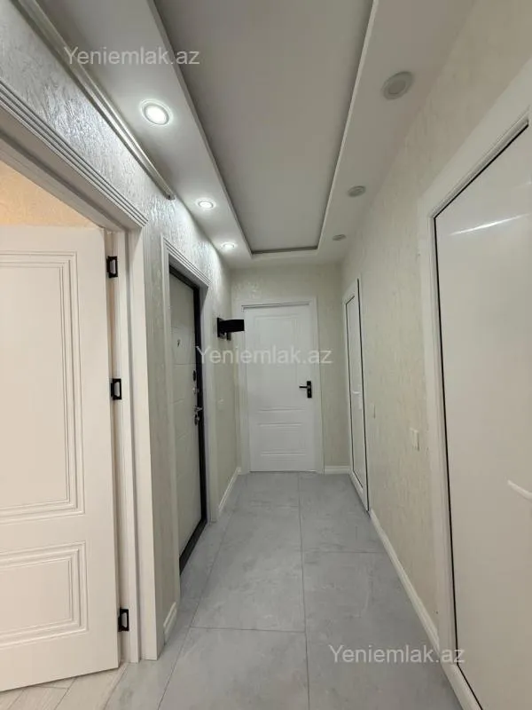 Satılır 3 otaqlı köhnə tikili 60 m²