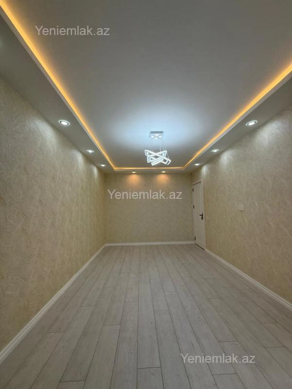 Satılır 3 otaqlı köhnə tikili 60 m²