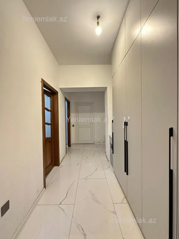Satılır 3 otaqlı yeni tikili 99 m²