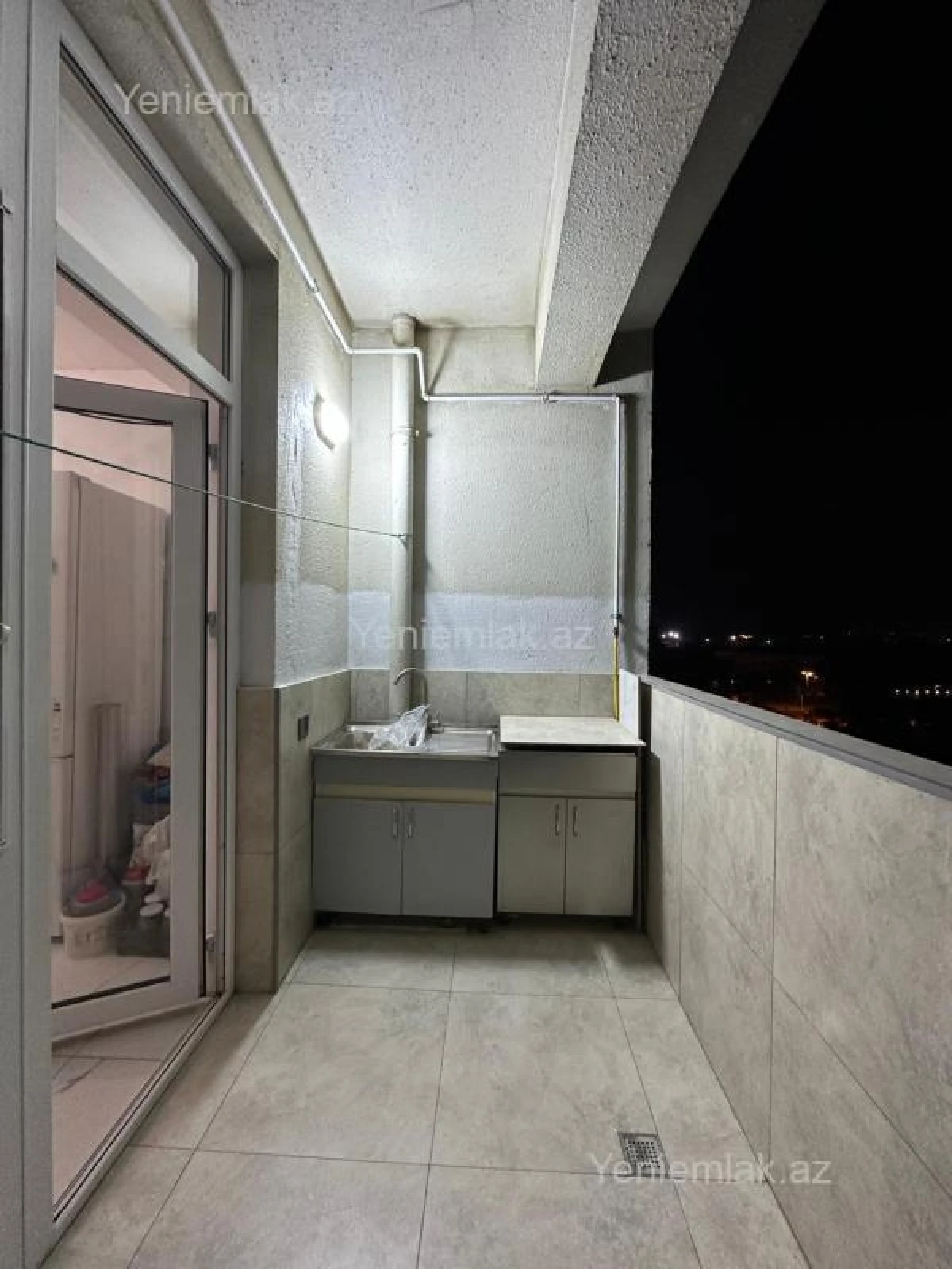 Satılır 3 otaqlı yeni tikili 99 m²