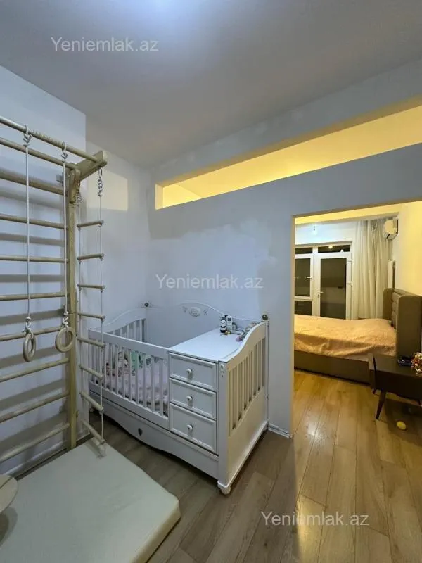 Satılır 3 otaqlı yeni tikili 99 m²
