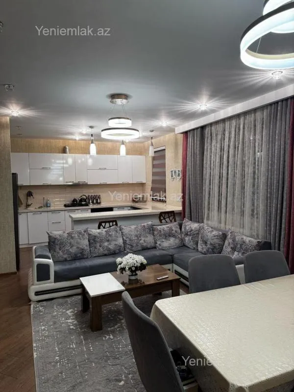 Satılır 7 otaqlı köhnə tikili 187 m²