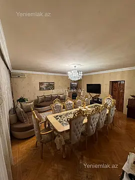 Satılır 7 otaqlı köhnə tikili 187 m²