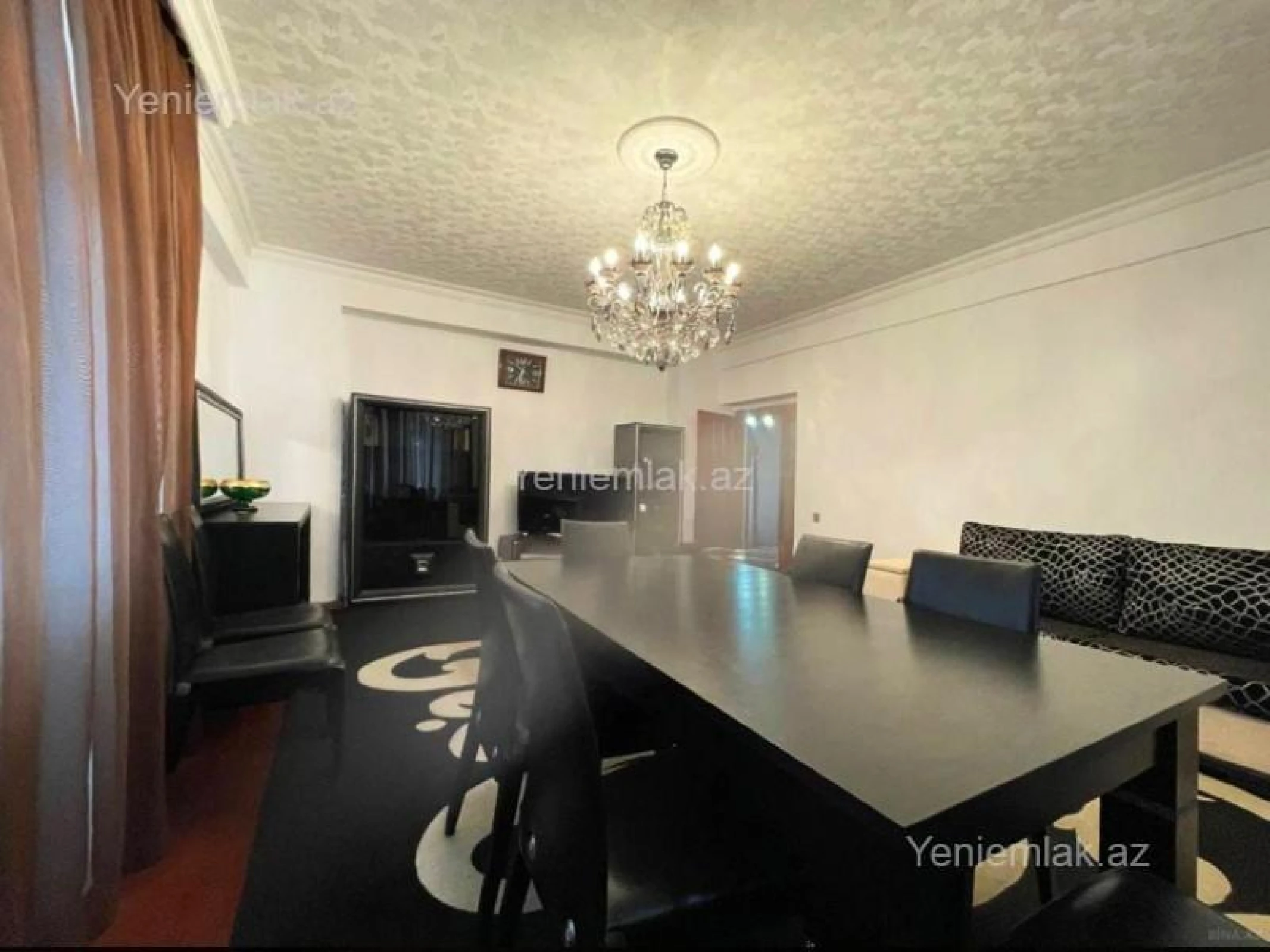 Satılır 4 otaqlı yeni tikili 135 m²