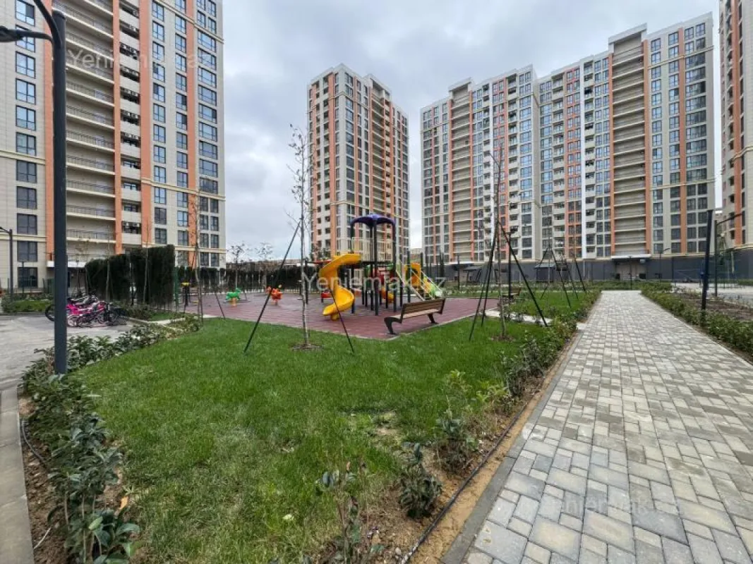 Satılır 2 otaqlı yeni tikili 49 m²