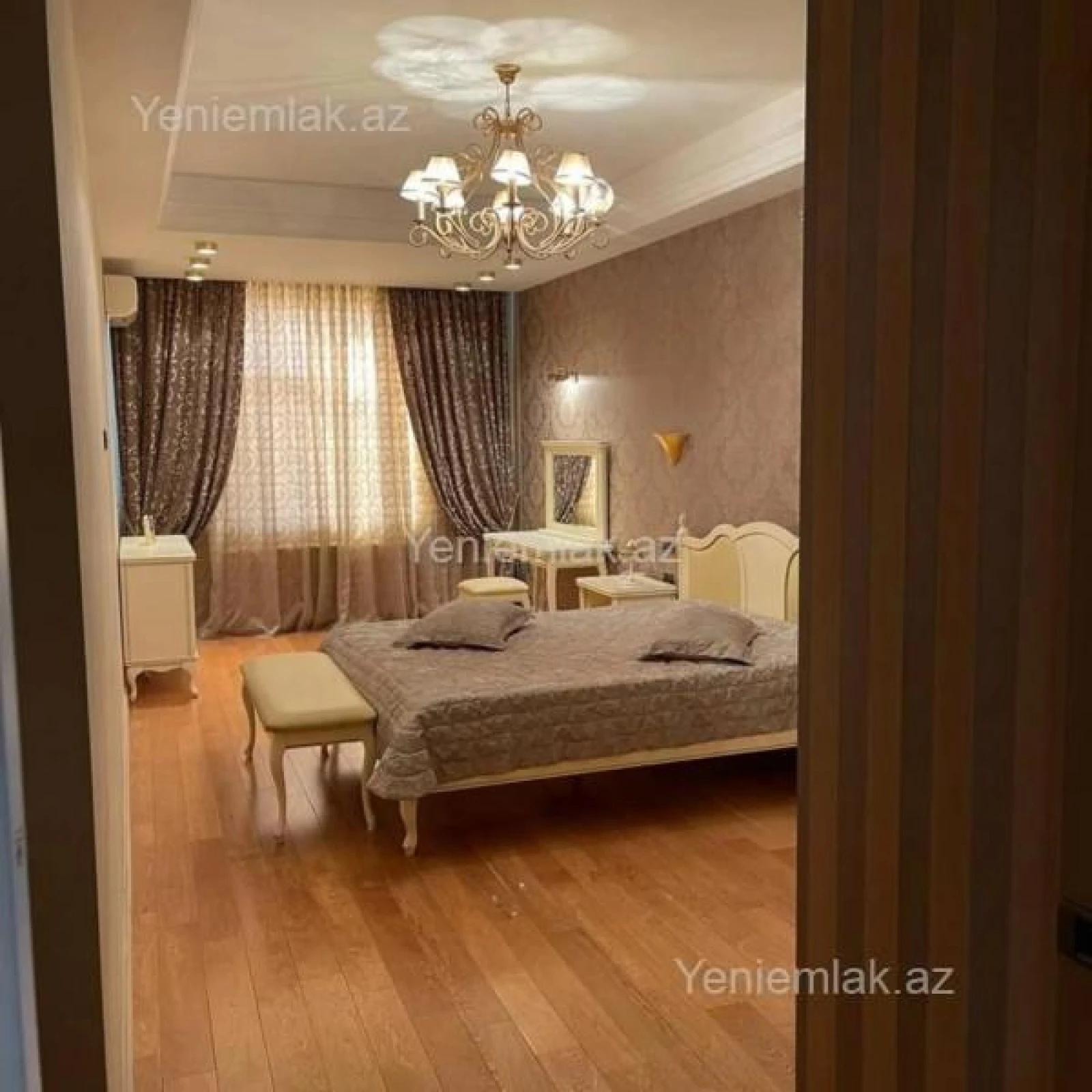 Satılır 4 otaqlı yeni tikili 232 m²