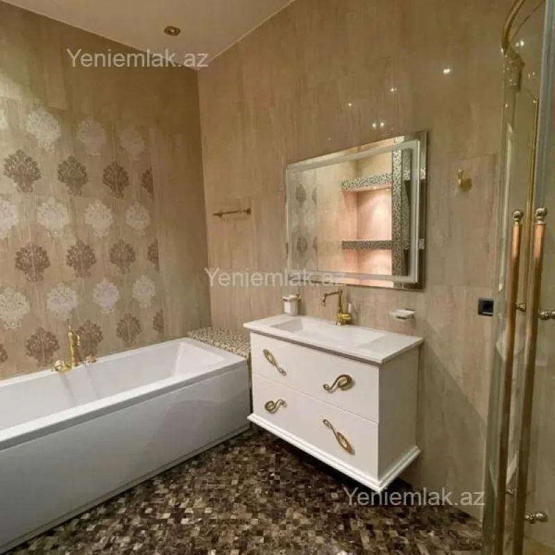 Satılır 4 otaqlı yeni tikili 232 m²