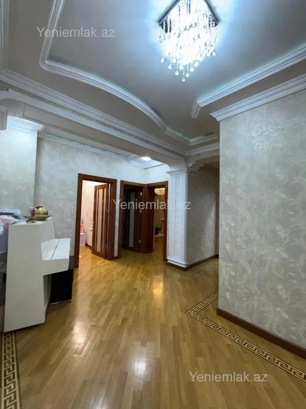 Satılır 3 otaqlı yeni tikili 97 m²