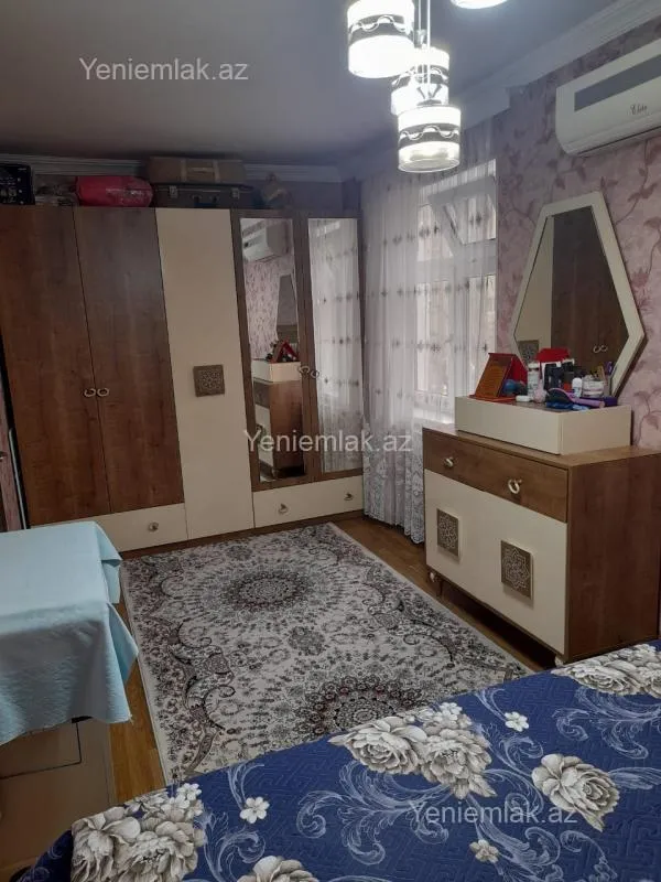 Satılır 2 otaqlı köhnə tikili 48 m²