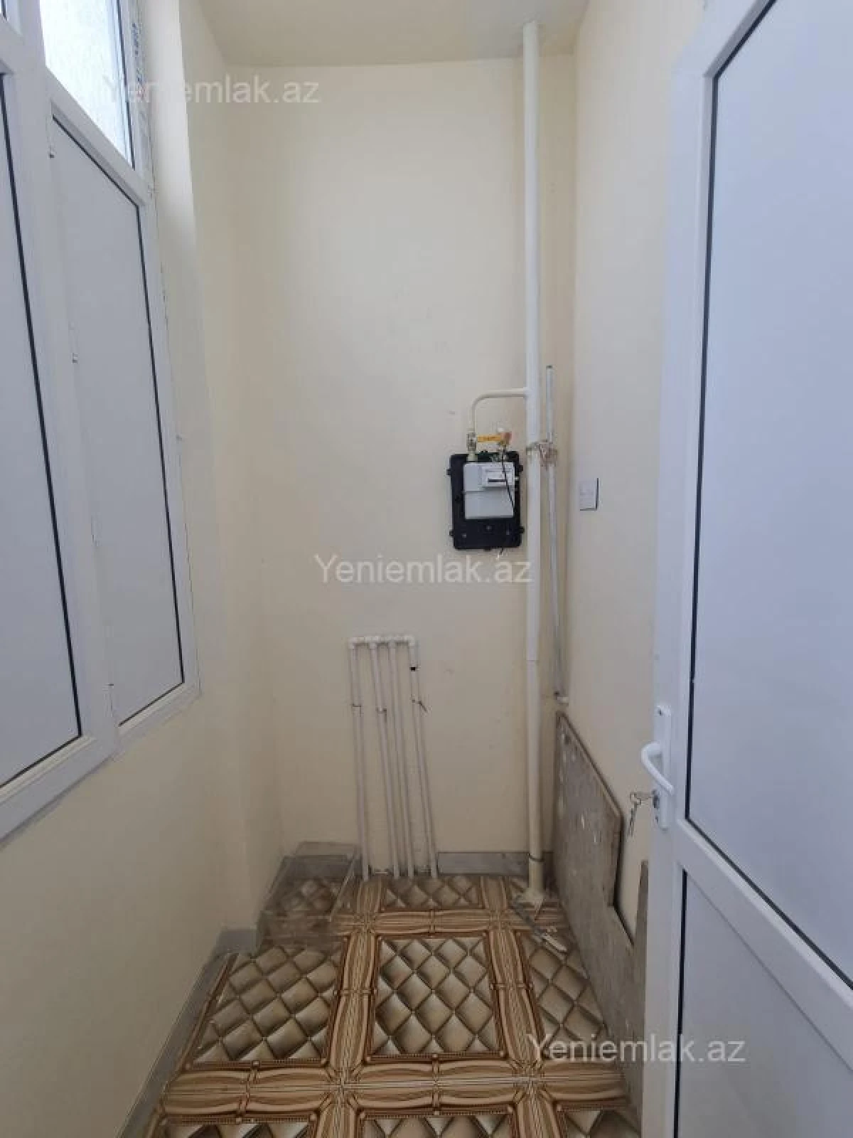 Satılır 3 otaqlı yeni tikili 64 m²