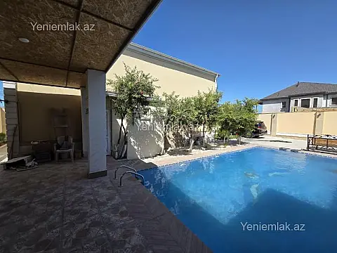 Satılır 6 otaqlı həyət evi 370 m²