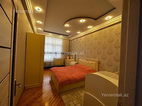Satılır 3 otaqlı yeni tikili 90 m²