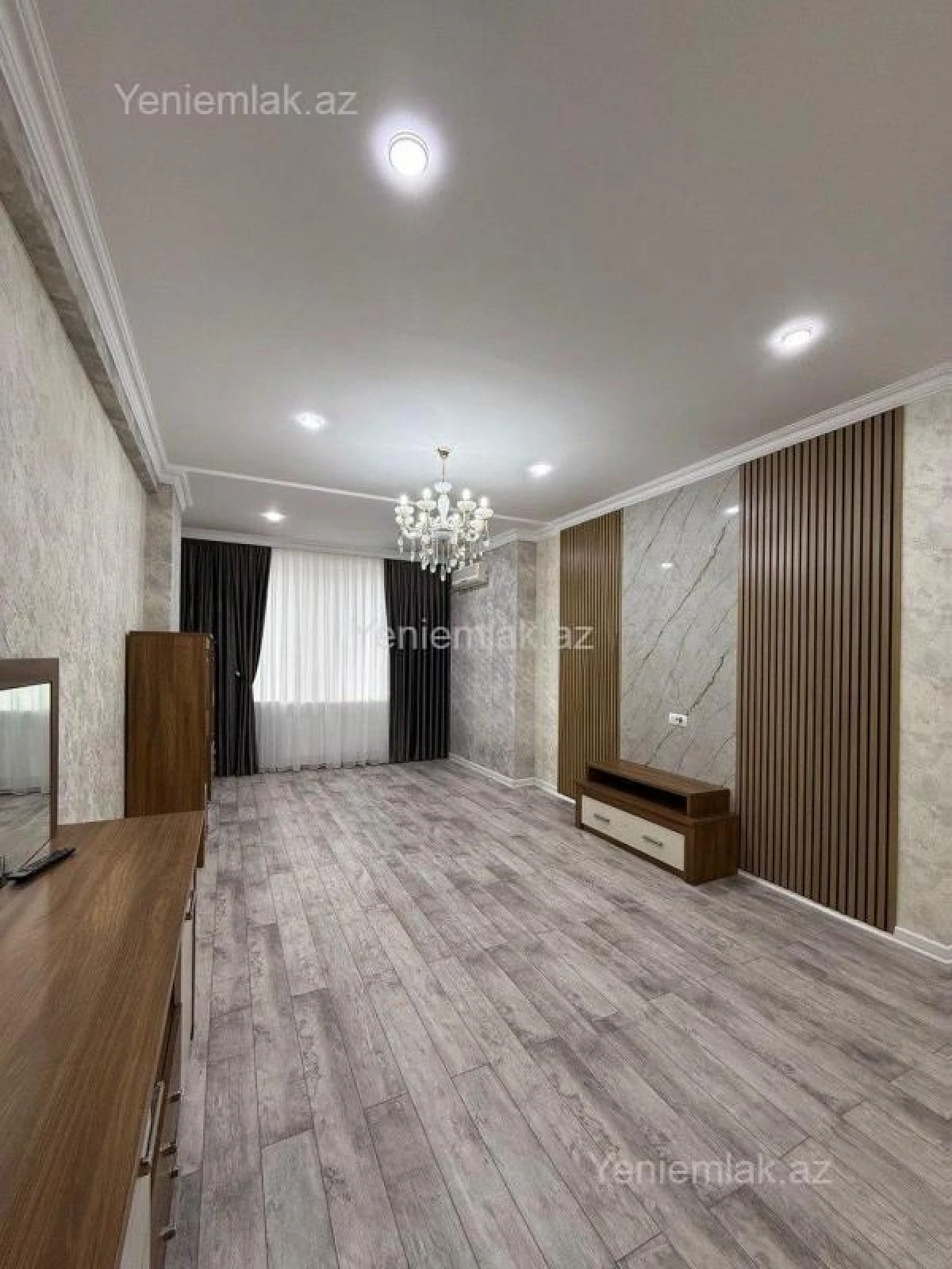 Satılır 3 otaqlı yeni tikili 110 m²