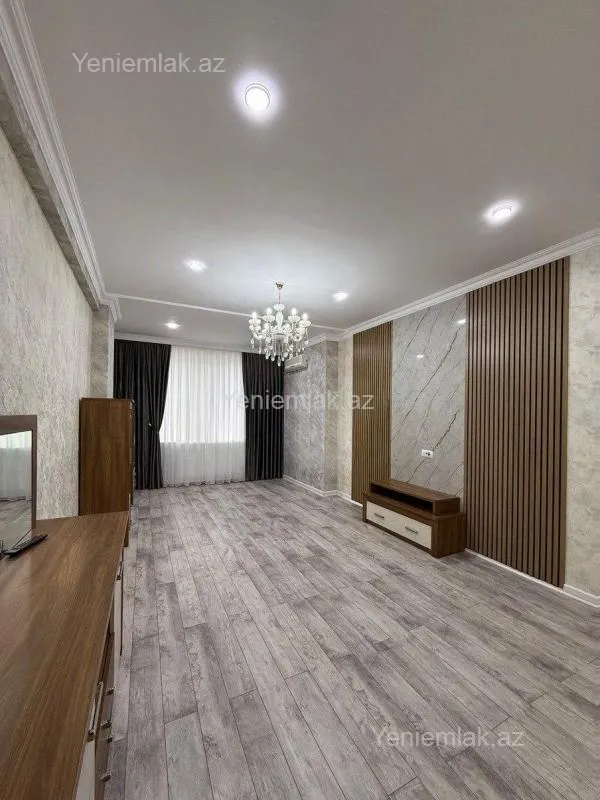 Satılır 3 otaqlı yeni tikili 110 m²