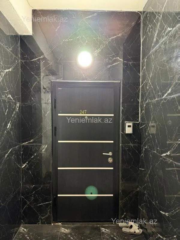 Satılır 3 otaqlı yeni tikili 110 m²