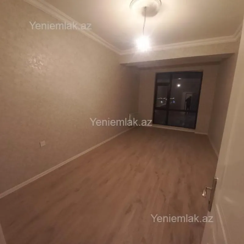 Satılır 2 otaqlı yeni tikili 102 m²
