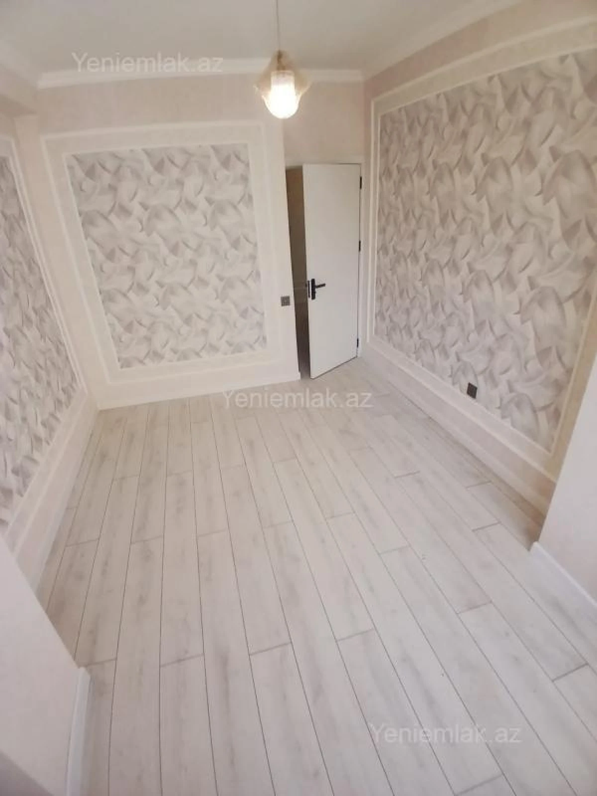 Satılır 3 otaqlı yeni tikili 85 m²
