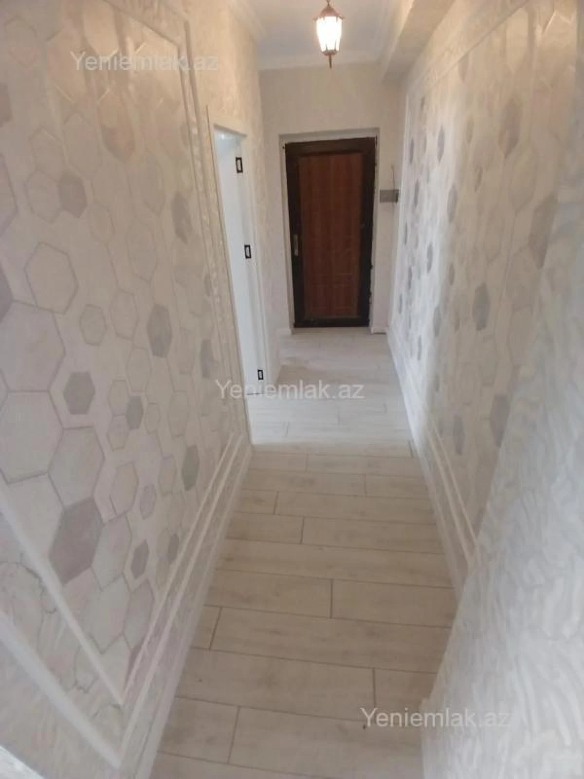 Satılır 3 otaqlı yeni tikili 85 m²