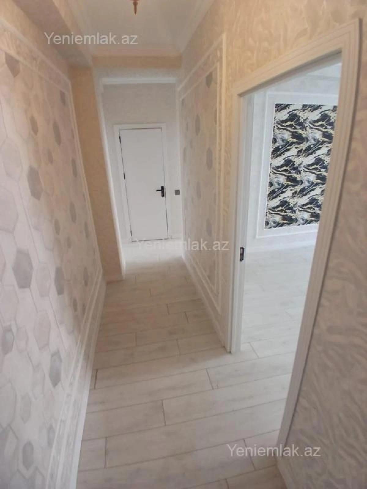 Satılır 3 otaqlı yeni tikili 85 m²