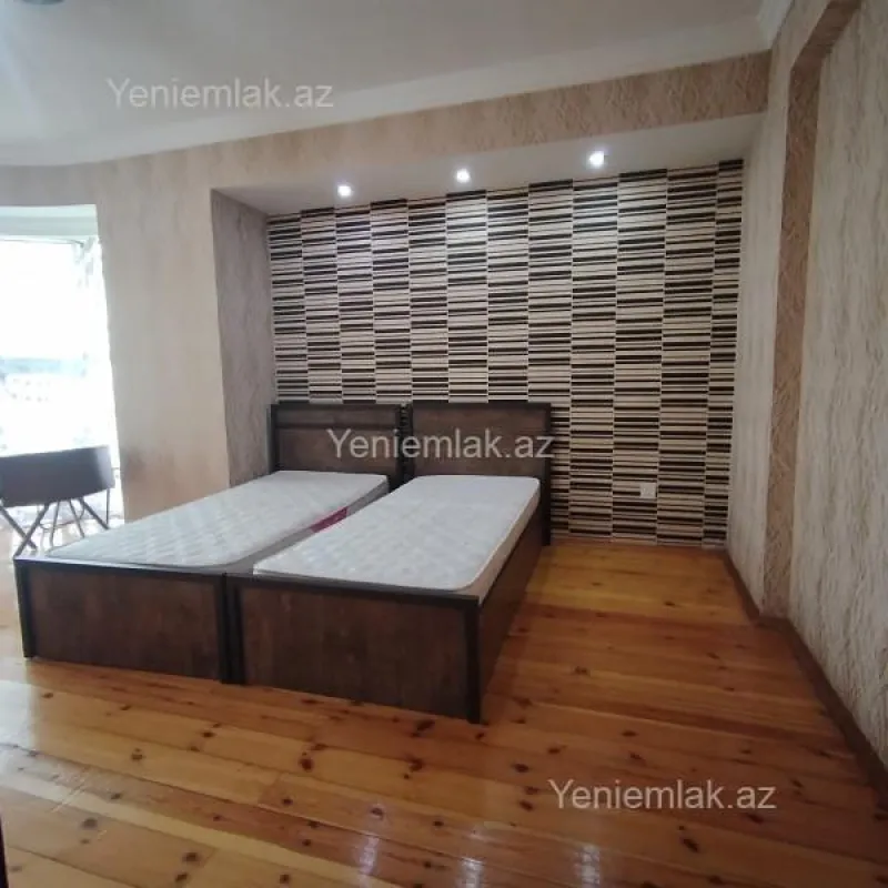 Satılır 3 otaqlı yeni tikili 115 m²