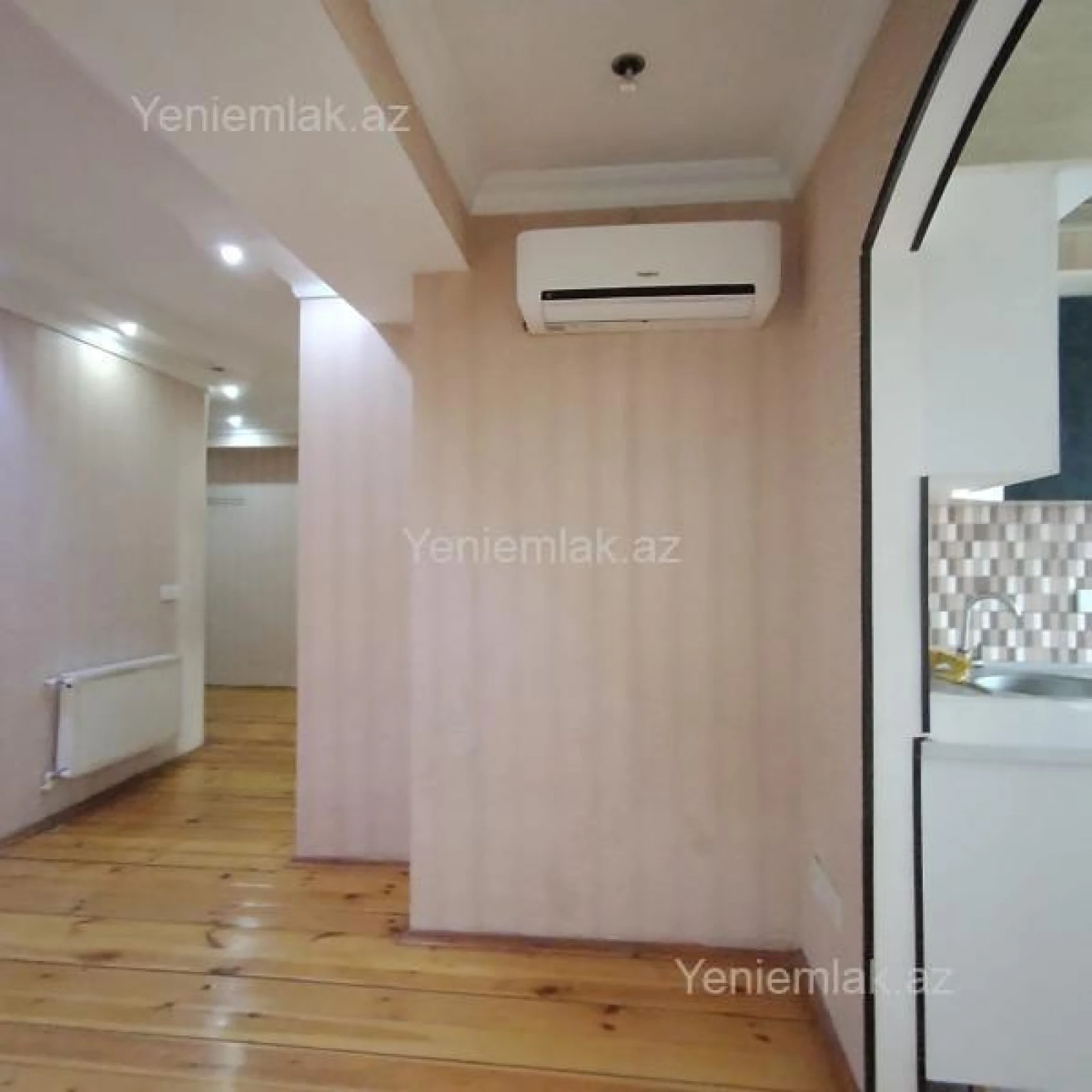 Satılır 3 otaqlı yeni tikili 115 m²