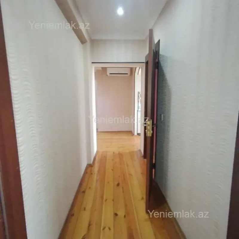 Satılır 3 otaqlı yeni tikili 115 m²