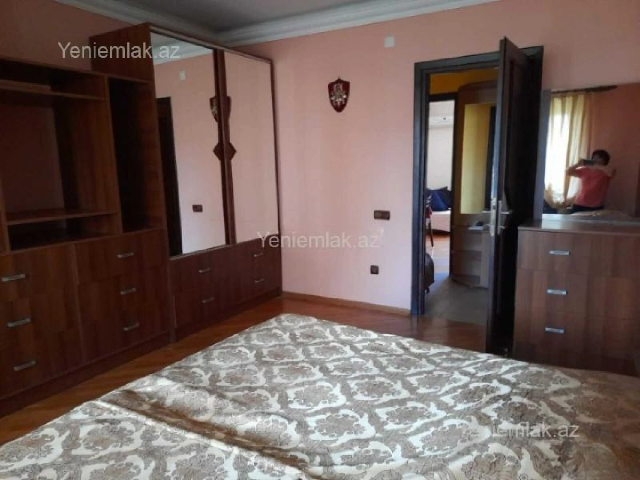 Satılır 3 otaqlı yeni tikili 75 m²