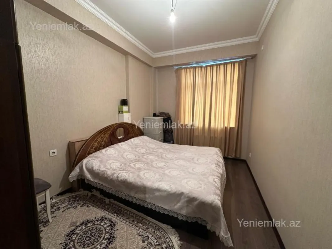 Satılır 2 otaqlı yeni tikili 60 m²