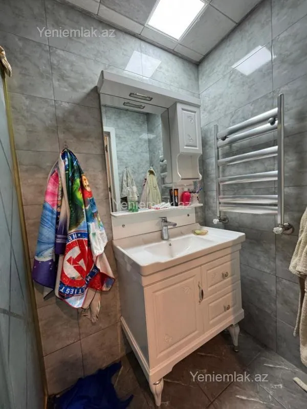 Satılır 3 otaqlı yeni tikili 92 m²