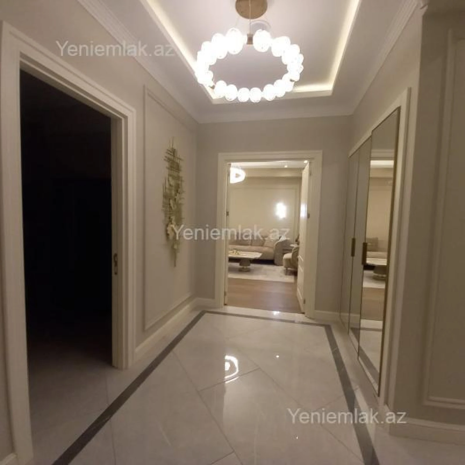 Satılır 4 otaqlı yeni tikili 130 m²