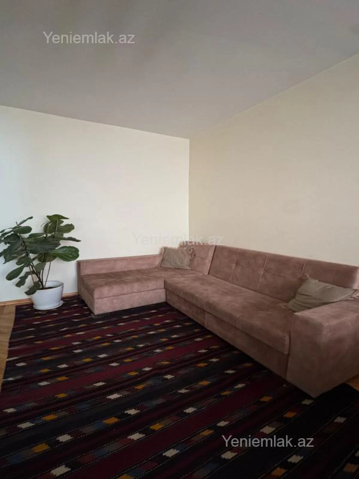 Satılır 2 otaqlı köhnə tikili 45 m²