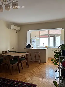 Satılır 2 otaqlı köhnə tikili 45 m²